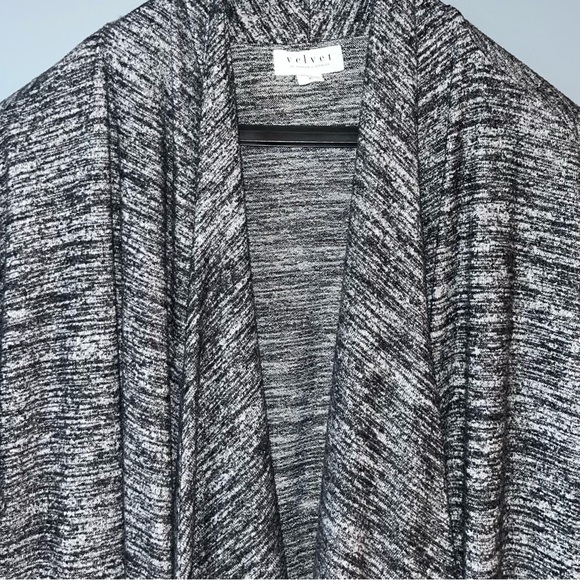 NWOT Velvet by Graham & Spencer Dejavu Draped Cardigan - Picture 4 of 9